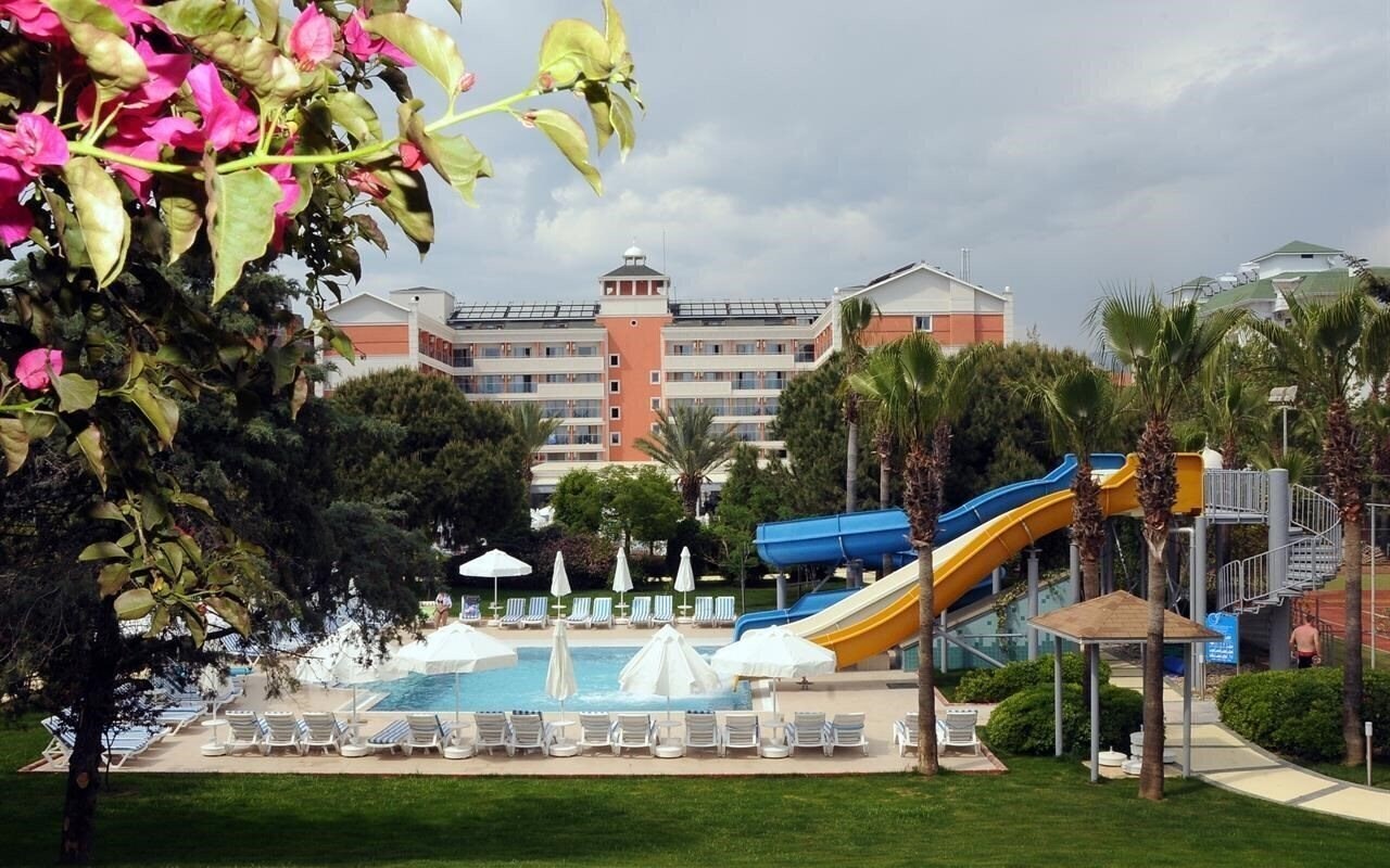 Готель Insula Resort Hotel (ex. Royal Vikingen Resort Hotel SPA) 5*